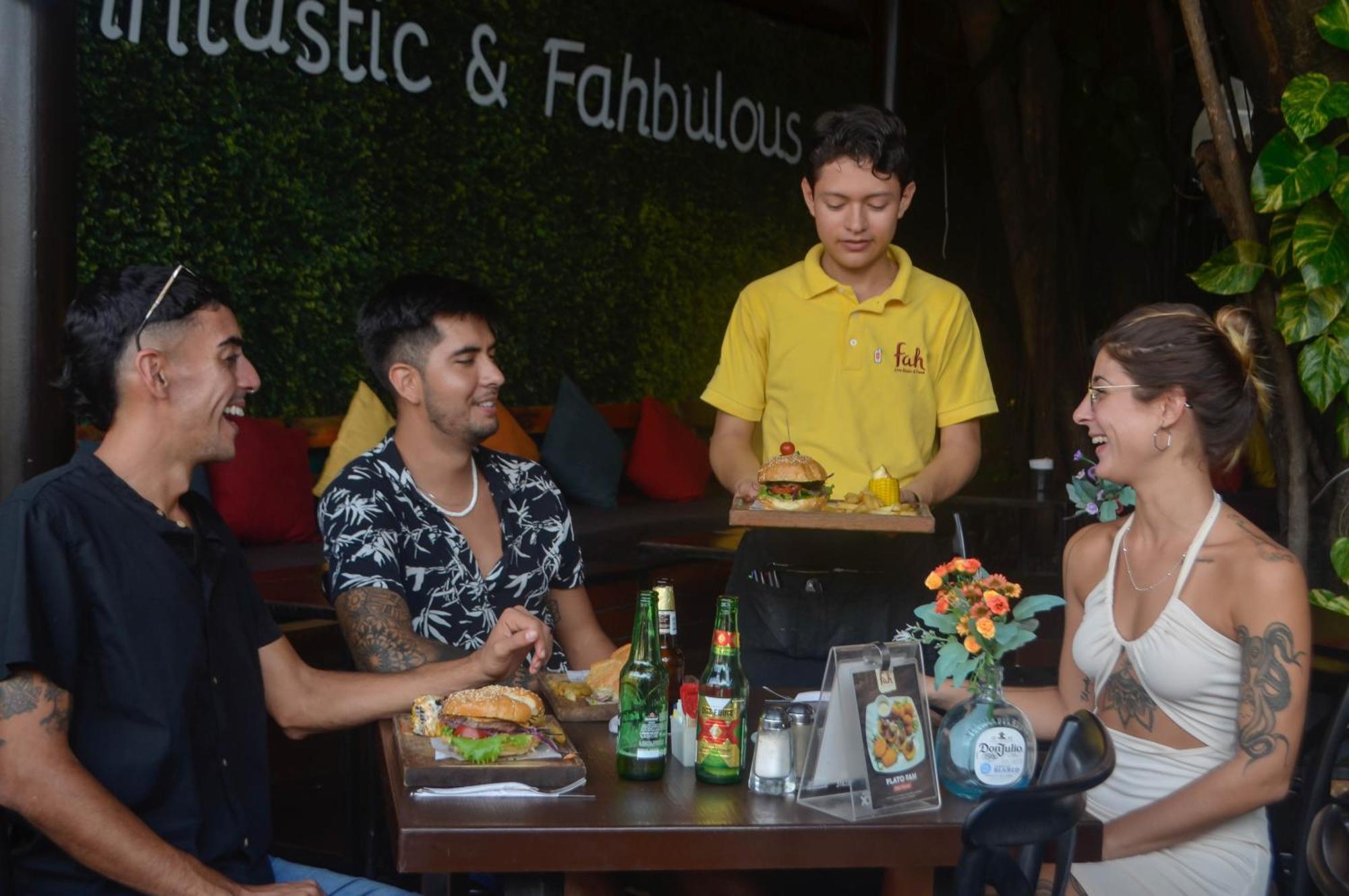 פלאייה דל כרמן Siesta Fiesta Hotel Adults Only - 5Th Avenue מראה חיצוני תמונה