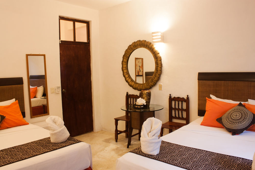 פלאייה דל כרמן Siesta Fiesta Hotel Adults Only - 5Th Avenue מראה חיצוני תמונה